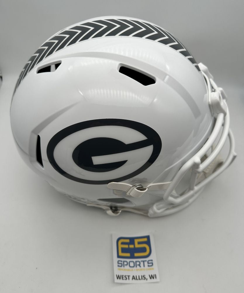2024 Green Bay Packers Salute to Service 3 Replica Speed Helmet – E-5 Sports 2024 Green Bay Packers Salute to Service 3 Replica Speed Helmet – E-5 Sports