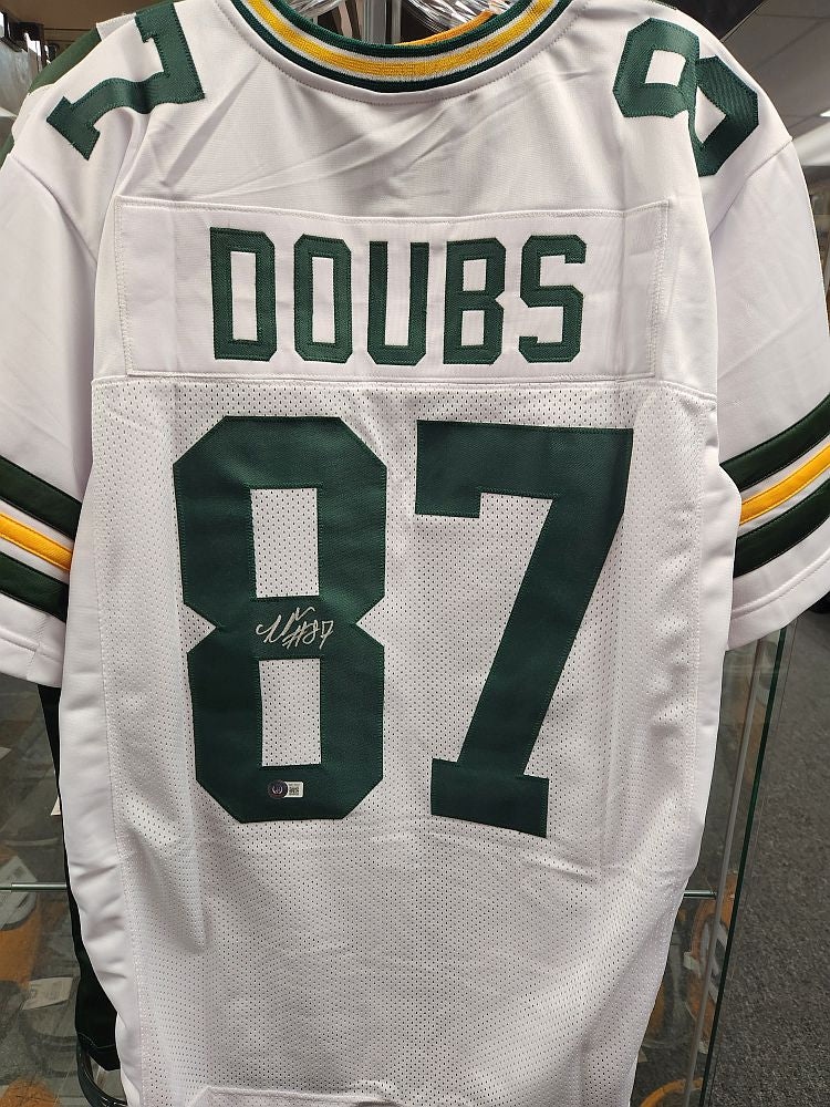 romeo doubs signed jersey