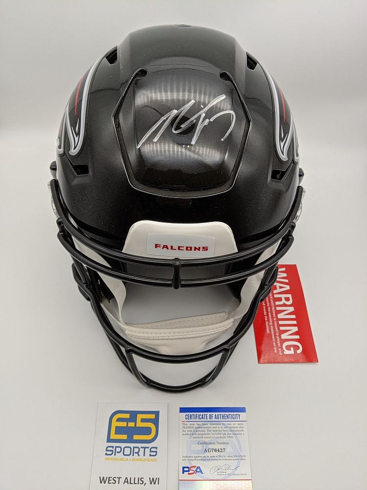 Michael Vick Falcons Signed Autographed Full Size Authentic Speedflex – E-5 Sports Michael Vick Falcons Signed Autographed Full Size Authentic Speedflex – E-5 Sports